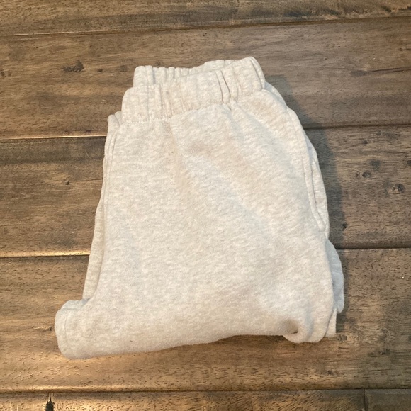Brandy Melville Other - Brandy Melville Rosa Sweatpants